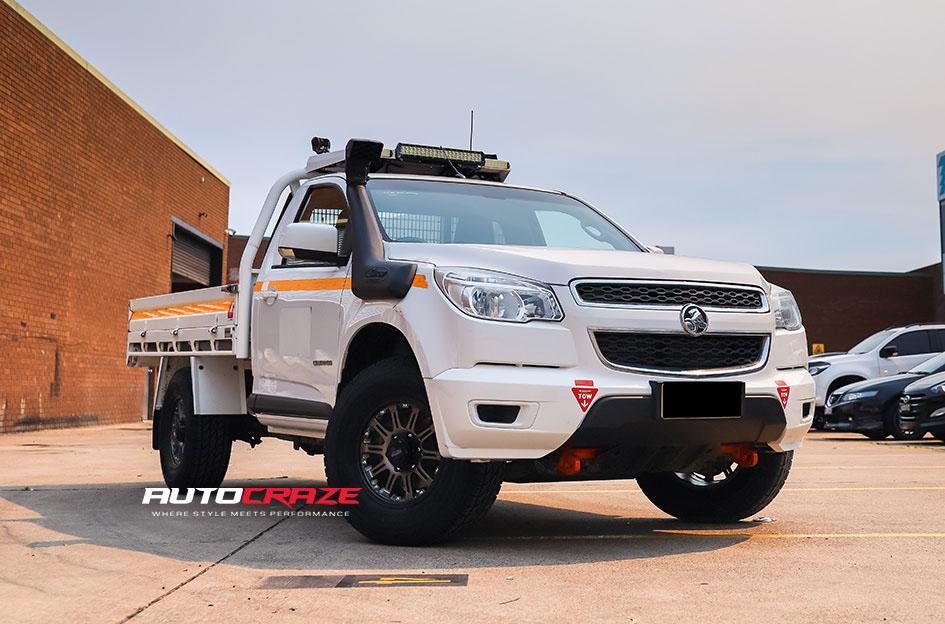 HOLDEN COLORADO GRANITE FULL POLISH BLACK